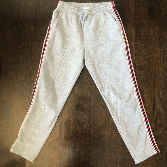 Aritzia / TNA grey sweatpants - Picture 3 of 5